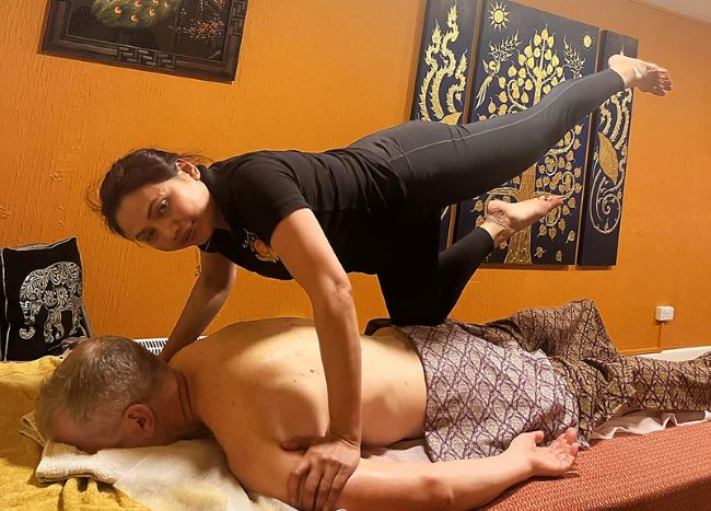 thai massage